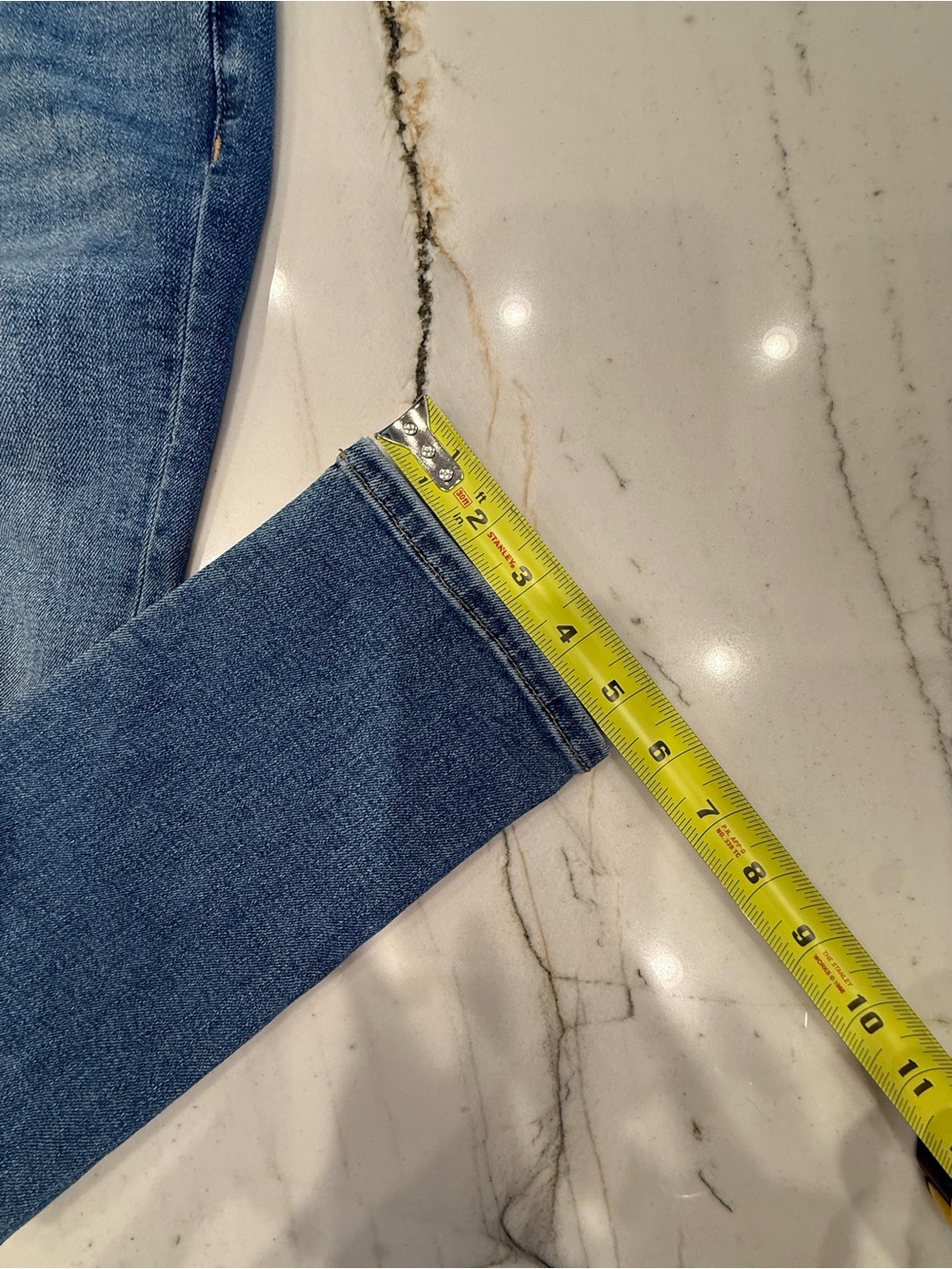 7 For All Mankind Light Blue Denim Jeans - Picture 9 of 9